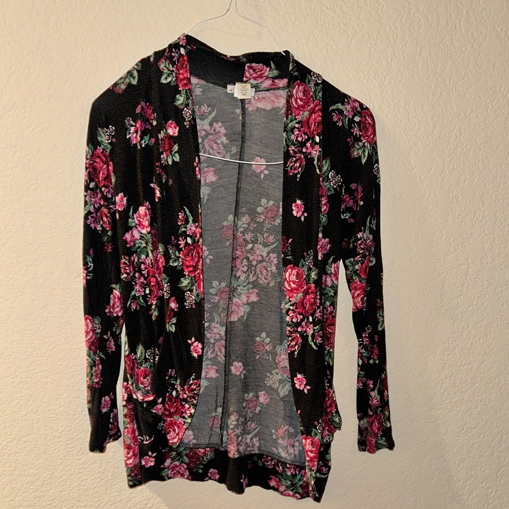 Floral light weight cardigan